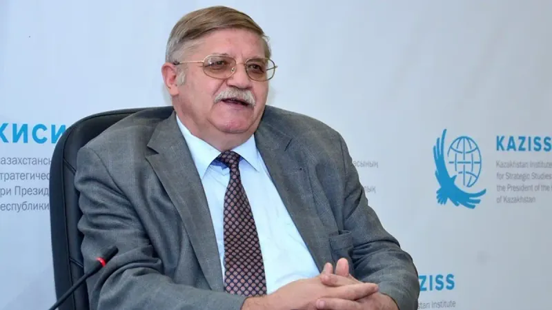 ученый китаевед Сыроежкин