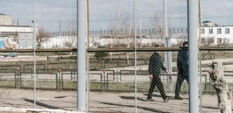 Двоих обвиняемых в январских беспорядках амнистировали