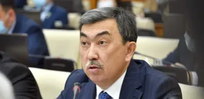 Арман Кожахметов о новом регламенте работы парламента