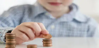 С какого возраста можно давать ребенку карманные деньги