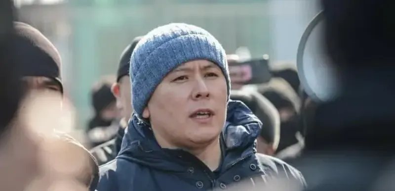 Жанболата Мамая осудили к 6 годам условного заключения