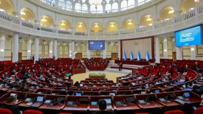 парламент Узбекистана