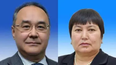 судьи Верховного суда в отставке