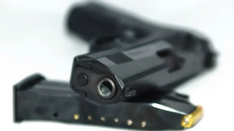 сдача оружия