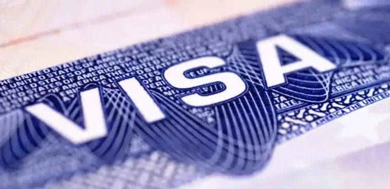 В Астане суд взыскал сумму убытков из-за неоформленной визы в КНР