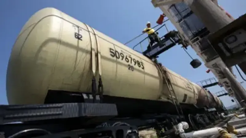 вагон с нефтью