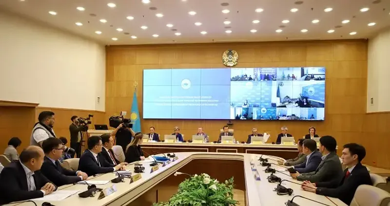 сдача экзамена на знание казахского языка