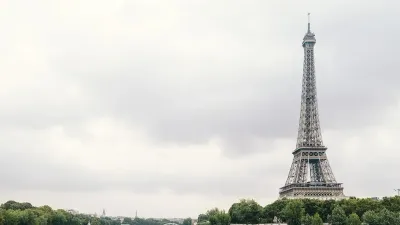 Эйфелева башня