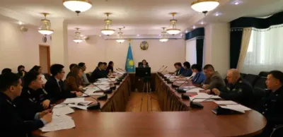 В Минтруда прошла встреча с представителями инициативной группы получателей пособия по потере кормильца